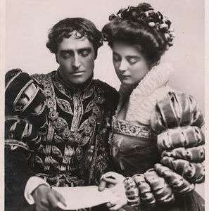 Meet your Posher, Nitya